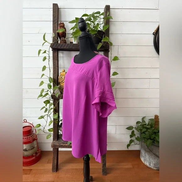 Avenue Vibrant Magenta Blouse - Picture 11 of 17